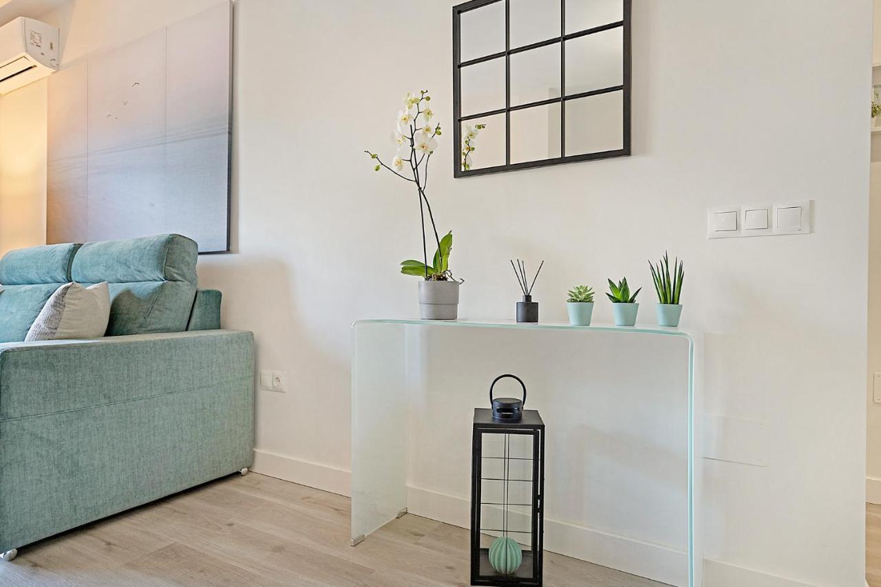 Divina Home Apartments ลากาลาเดมิฮาส ภายนอก รูปภาพ