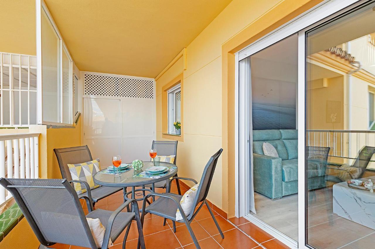 Divina Home Apartments ลากาลาเดมิฮาส ภายนอก รูปภาพ