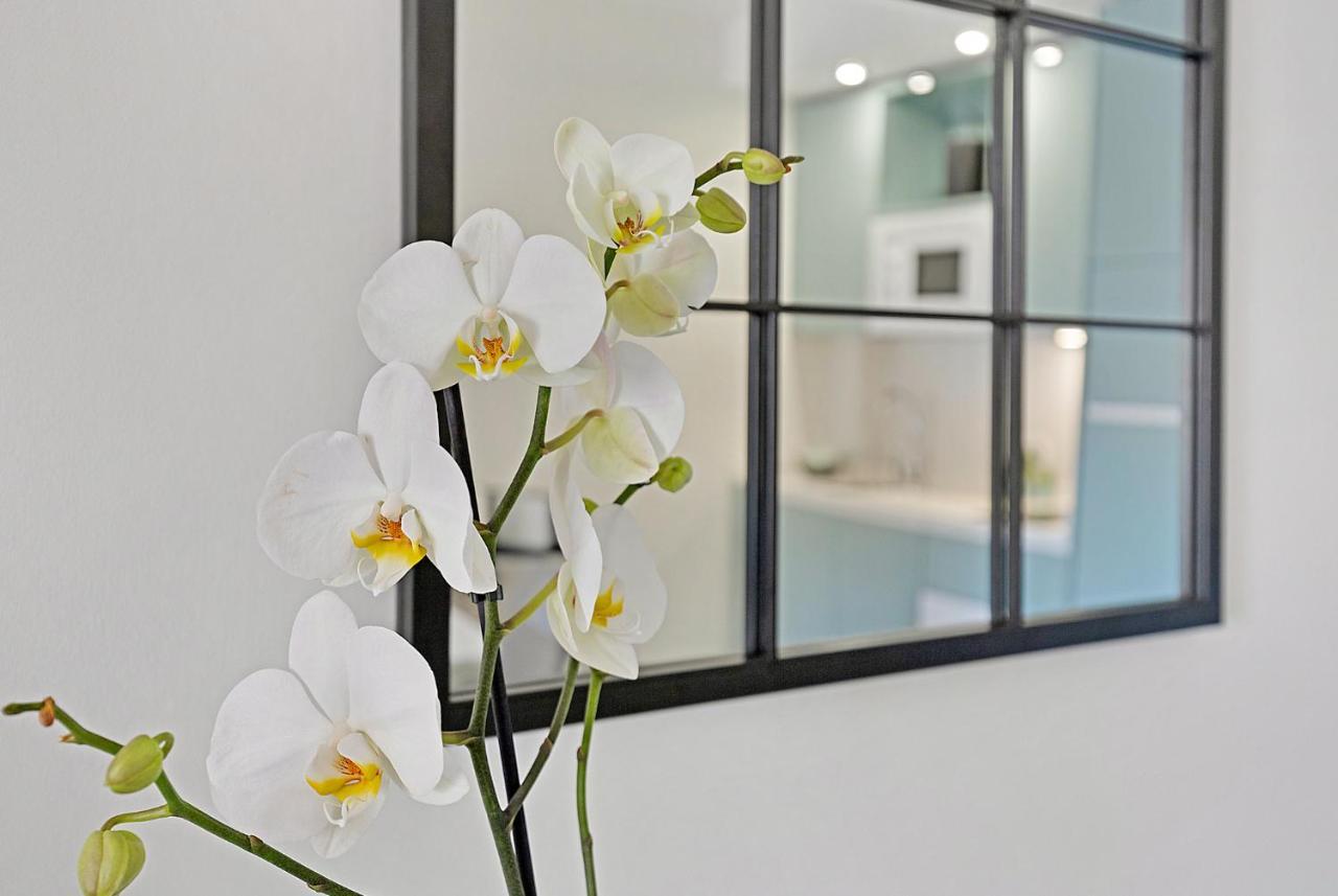 Divina Home Apartments ลากาลาเดมิฮาส ภายนอก รูปภาพ