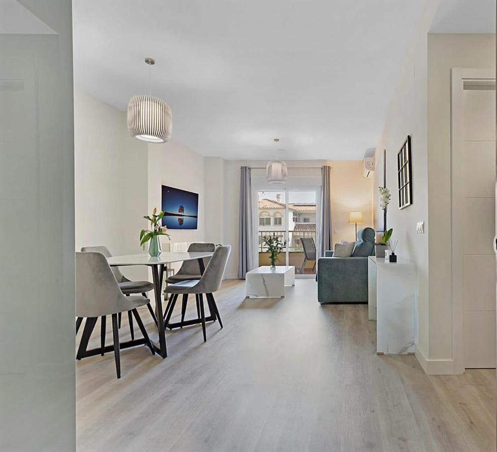 Divina Home Apartments ลากาลาเดมิฮาส ภายนอก รูปภาพ