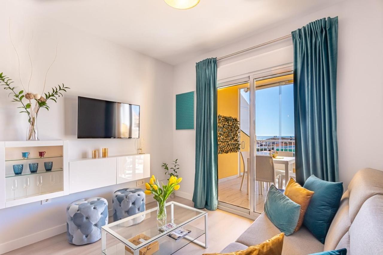 Divina Home Apartments ลากาลาเดมิฮาส ภายนอก รูปภาพ