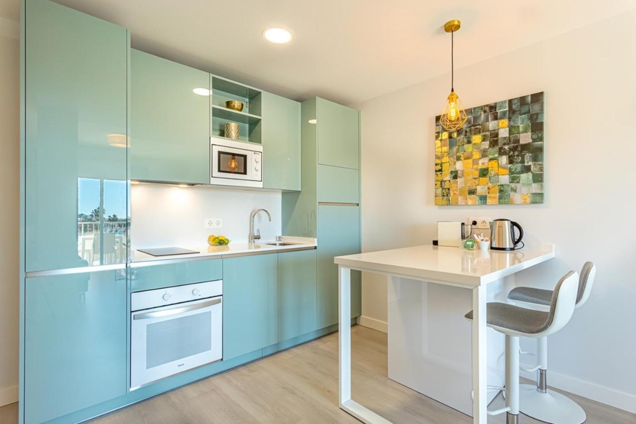Divina Home Apartments ลากาลาเดมิฮาส ภายนอก รูปภาพ