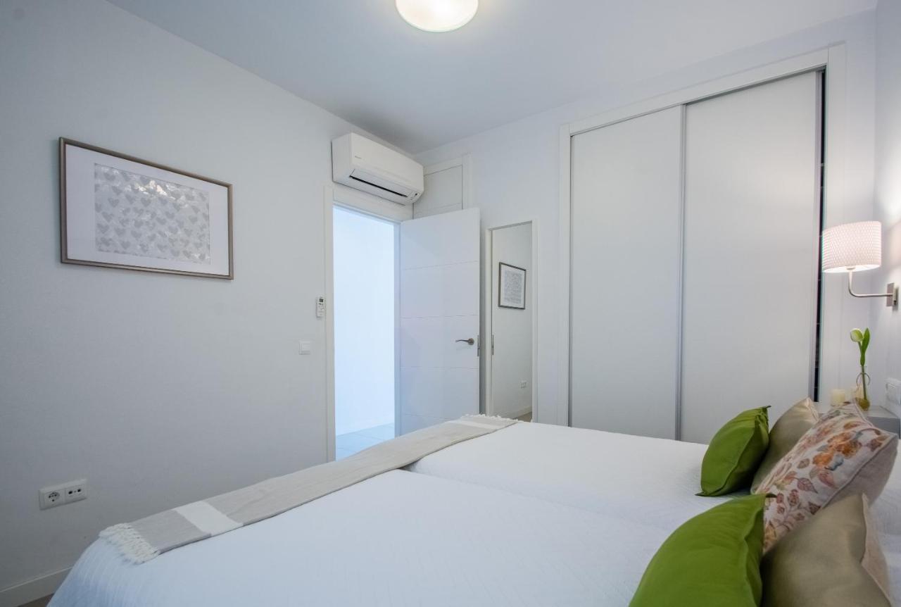Divina Home Apartments ลากาลาเดมิฮาส ภายนอก รูปภาพ